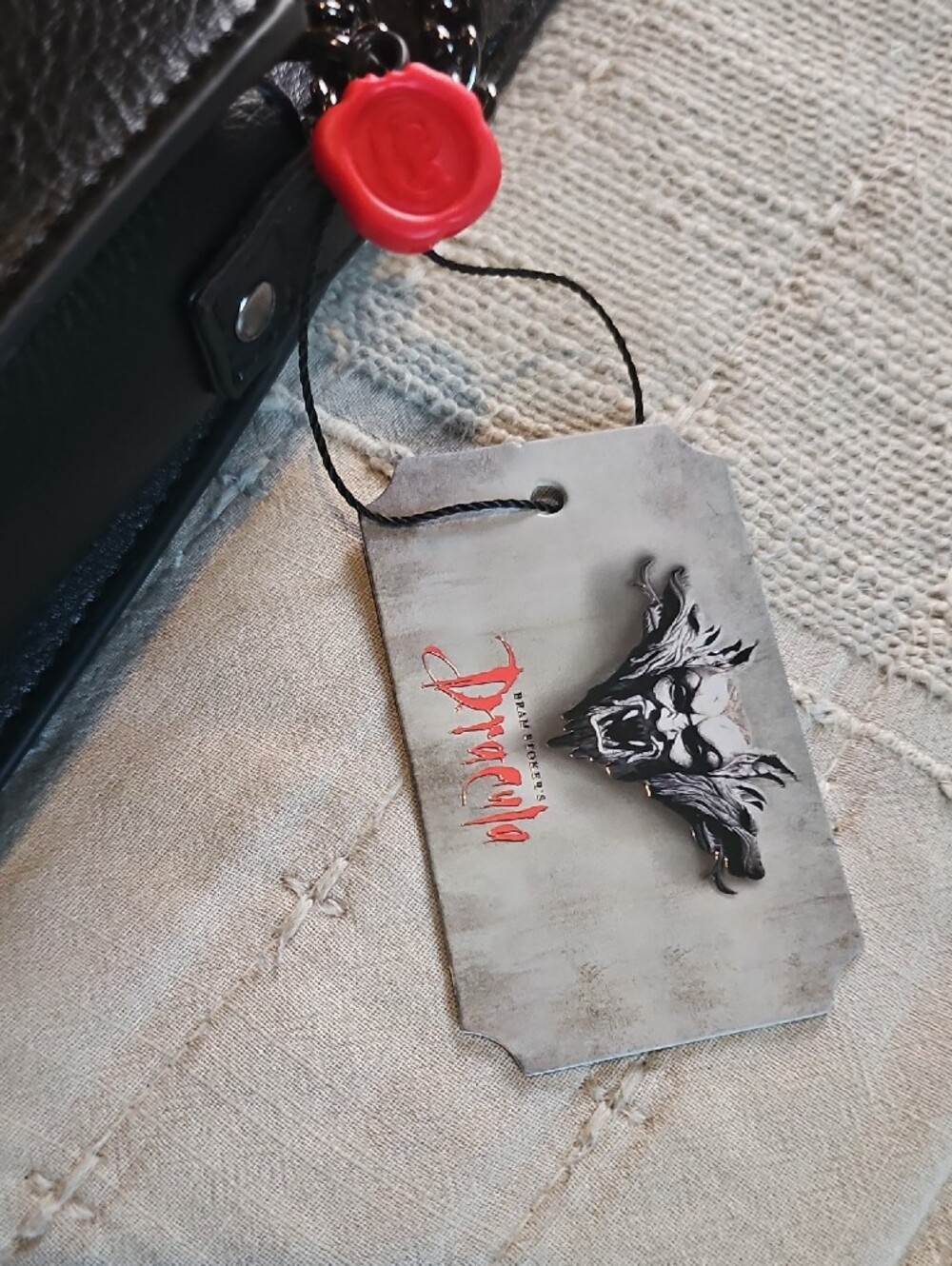 La Femme en Noir Bram Stoker's Dracula Bag - Picture 6 of 13